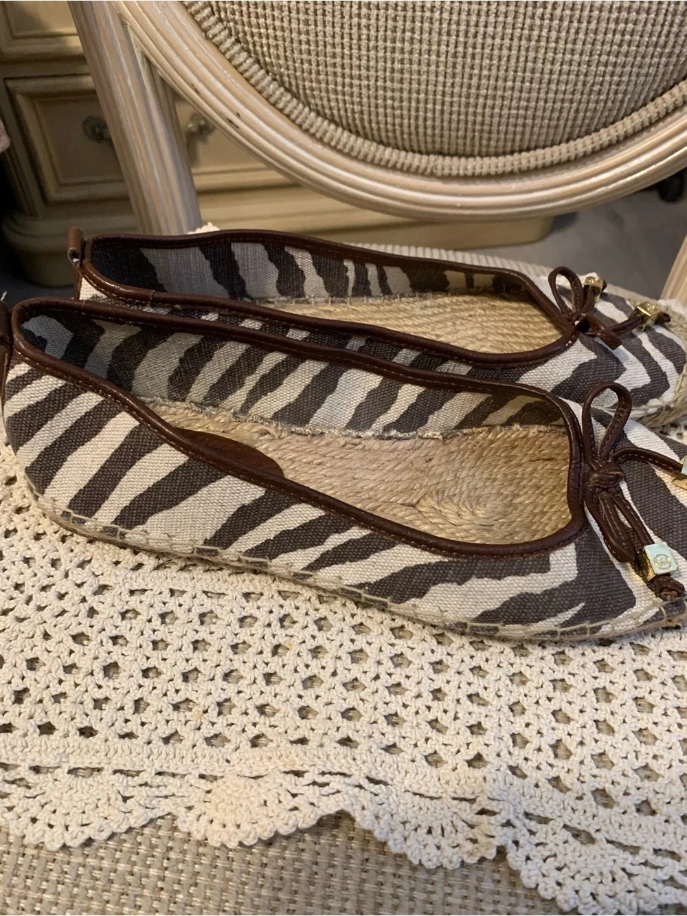 Michael Kors Zebra Print canvas espadrille flats size 8 1/2